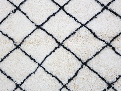 Bbiya Beni Ourain Rug 5'0" x 7'9" Bbiya Beni Ourain Rug 5'0" x 7'9"