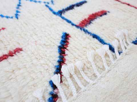 Taslilt  Moroccan Rug 4'9" x 7'9" Taslilt  Moroccan Rug 4'9" x 7'9"