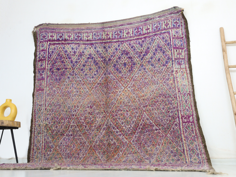 Kahina Vintage Moroccan Rug  6'4" x9'4" Kahina Vintage Moroccan Rug  6'4" x9'4"