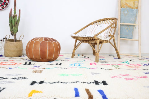 Markunda Moroccan Rug 6'8" x 9'5" Markunda Moroccan Rug 6'8" x 9'5"