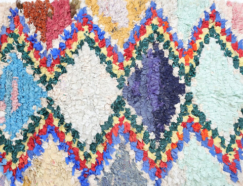 Tantalwit Moroccan Rug 3'3" x 6'9" Tantalwit Moroccan Rug 3'3" x 6'9"