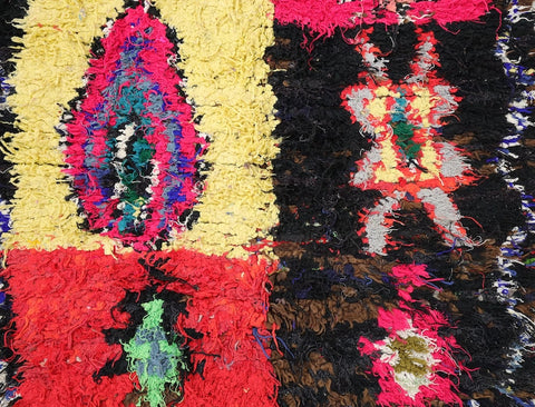 Tanirt Moroccan Rug 3'0" x 6'1" Tanirt Moroccan Rug 3'0" x 6'1"