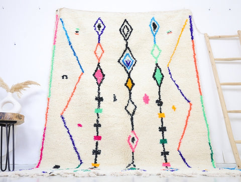 Badis Moroccan Rug 5'5" x 8'2" Badis Moroccan Rug 5'5" x 8'2"