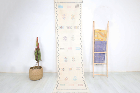 Fadma Cactus Silk Rug 2'3" X 8'8" Fadma Cactus Silk Rug 2'3" X 8'8"