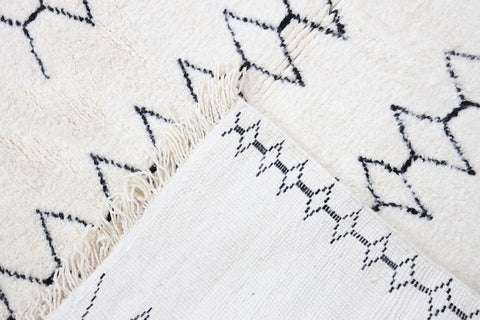 Ghnima Beni Ourain Rug 5'0" x 7'8" Ghnima Beni Ourain Rug 5'0" x 7'8"
