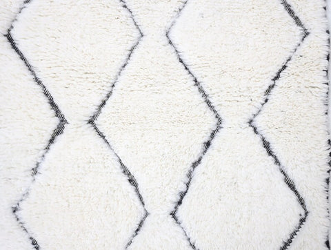 Aminato Beni Ourain Rug 3'0" x 9'9" Aminato Beni Ourain Rug 3'0" x 9'9"