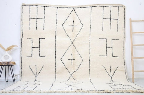 Bayanta Beni Ourain Rug 8'2"x9'5" Bayanta Beni Ourain Rug 8'2"x9'5"