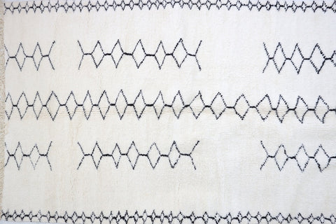 Ghnima Beni Ourain Rug 5'0" x 7'8" Ghnima Beni Ourain Rug 5'0" x 7'8"