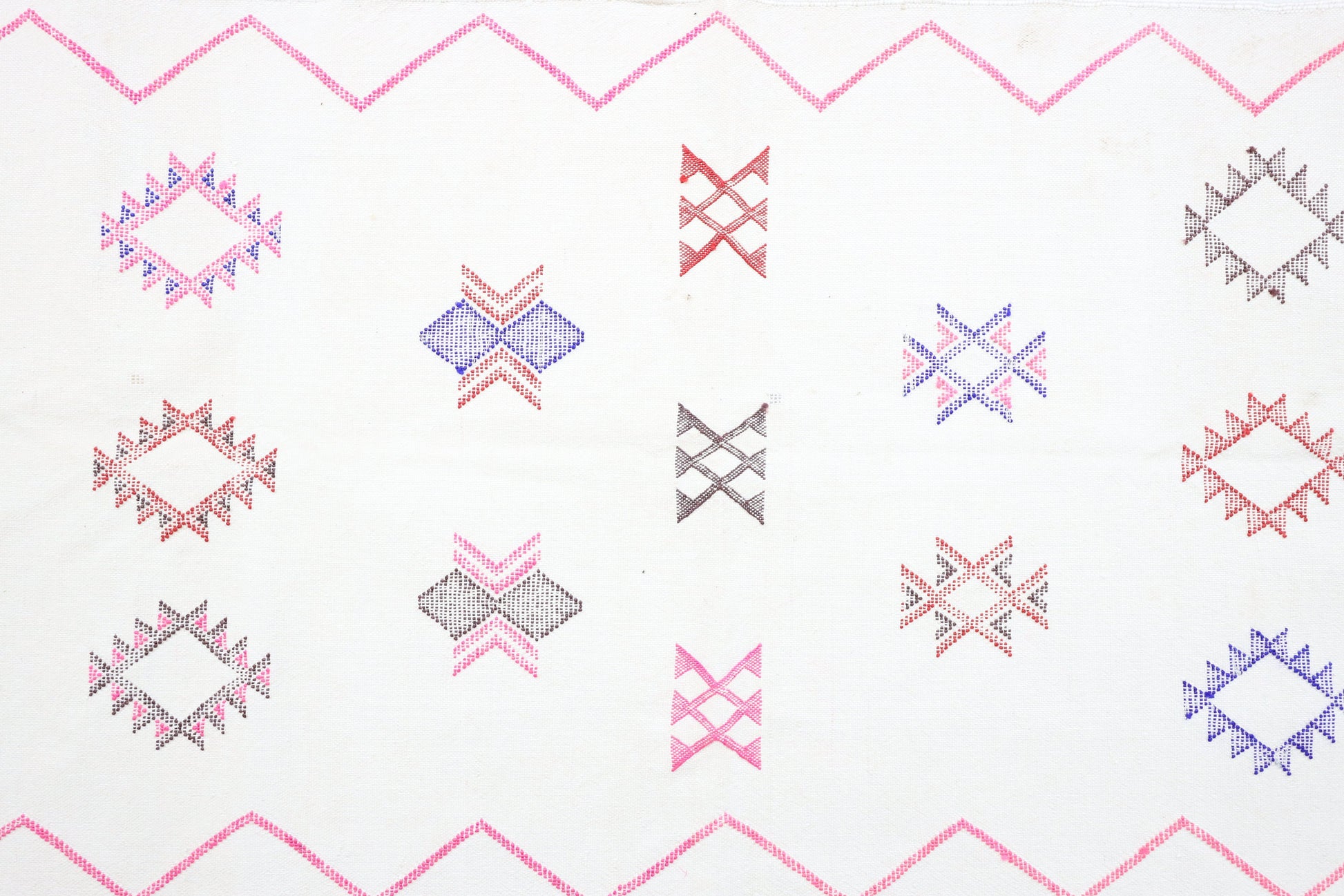 4 4