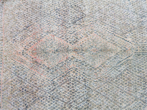 Tifrit  Vintage Moroccan Rug 7'9" x10'9"