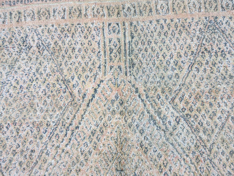 Tifrit  Vintage Moroccan Rug 7'9" x10'9"