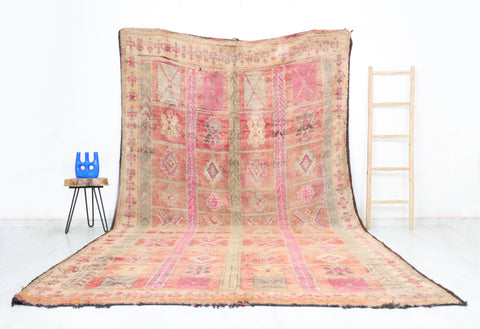 Heddu Vintage Moroccan Rug  7'7" x 13'1"