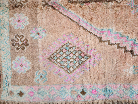 Kennu Vintage Moroccan Rug  6'6" x 11'2"