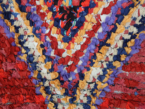 Akalin  Moroccan Rug 2'6" x 5'9"