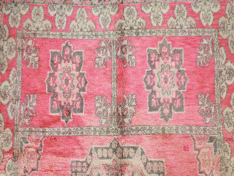 Dihinna Vintage Moroccan Rug  6'9" x 11'5"