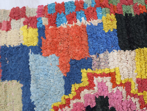 Tasekkurt  Moroccan Rug 3'6" x 4'9"