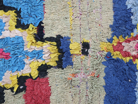 Tasekkurt  Moroccan Rug 3'6" x 4'9"