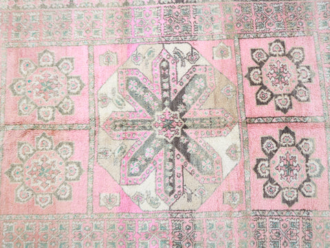 Doress Vintage Moroccan Rug  5'6" x 8'5"