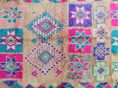 Taluft Vintage Moroccan Rug 5'7" x 9'5"