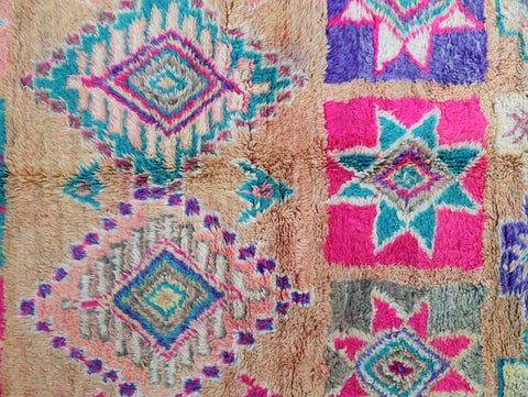 Taluft Vintage Moroccan Rug 5'7" x 9'5"