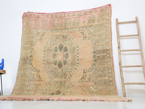 Essifa Vintage Moroccan Rug  6'5" x 10'2"