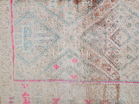 Rehhu Vintage Moroccan Rug  5'7" x 10'4"