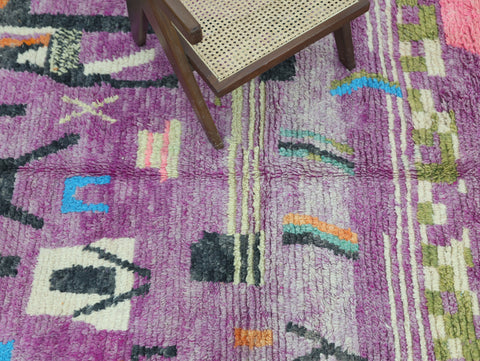 Ameqqran Moroccan Rug 5'4" x 9'0"