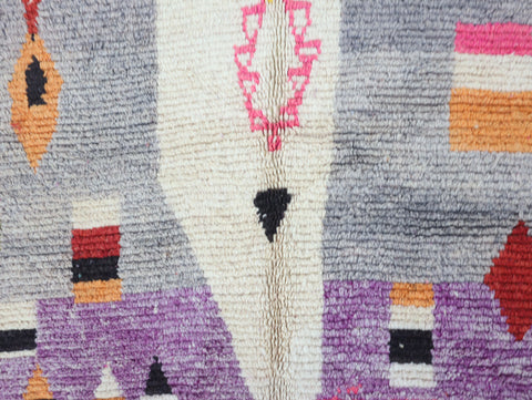 Asefra Moroccan Rug 5'6" x 9'2"