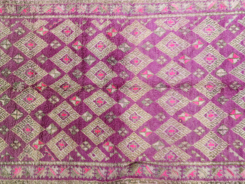 Ashero Vintage Moroccan Rug 5'9" x 12'0"