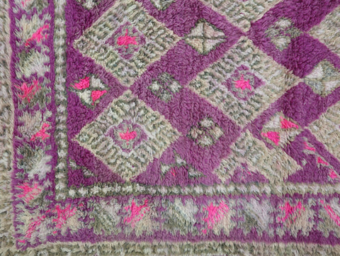 Ashero Vintage Moroccan Rug 5'9" x 12'0"