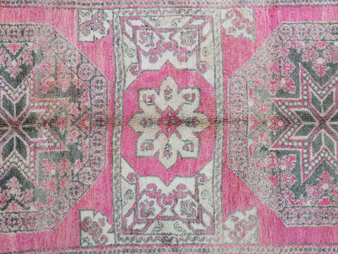 Tazzeru Vintage Moroccan Rug 6'6" x 11'8"
