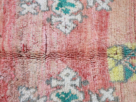 Hettu Vintage Moroccan Rug  5'9" x 9'7"