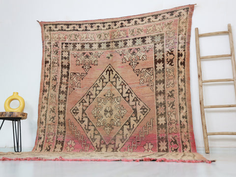 Hdda Vintage Moroccan Rug  6'3" x 11'0"