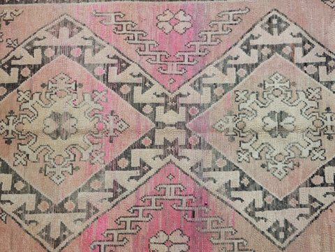 Hdda Vintage Moroccan Rug  6'3" x 11'0"