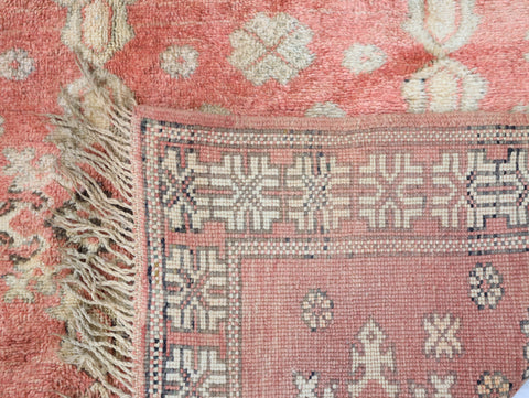 Ameghnas Vintage Moroccan Rug 5'7" x 8'6"