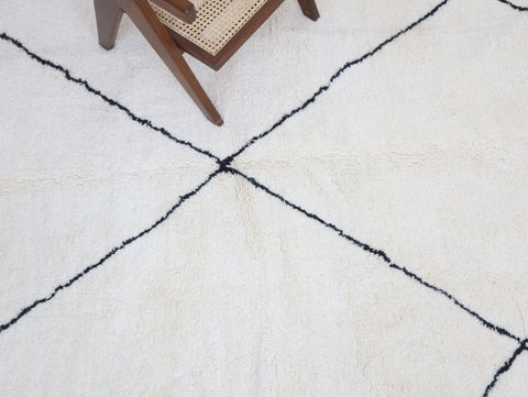 Isli  Beni Ourain Rug 8'7" x 12'9"