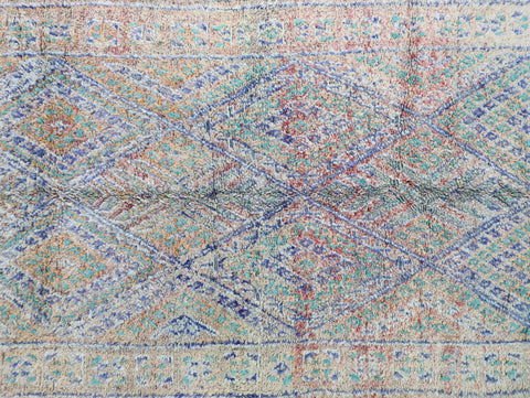 Tasekurte Vintage Moroccan Rug 5'8" x 10'5"