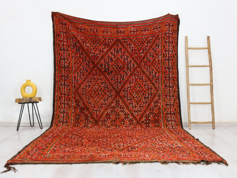 Amzil Vintage Moroccan Rug 6'7" x 11'2"