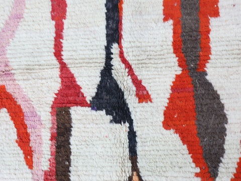 Illiza Moroccan Rug 5'6" x 8'9"