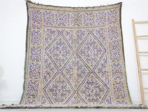 Tazghart Vintage Moroccan Rug  5'9" x 8'6"