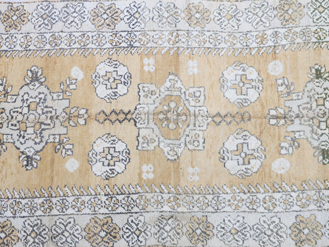 Anbar Vintage Moroccan Rug 6'0" x 11'3"