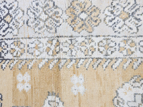 Anbar Vintage Moroccan Rug 6'0" x 11'3"