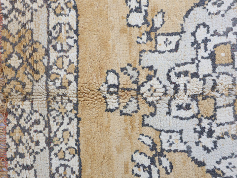 Anbar Vintage Moroccan Rug 6'0" x 11'3"
