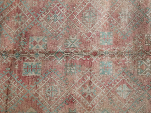 Taklit Vintage Moroccan Rug  5'6" x 10'2"