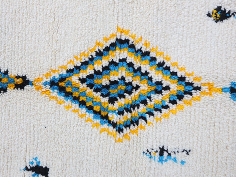 Igider Moroccan Rug 4'9" x 8'2"