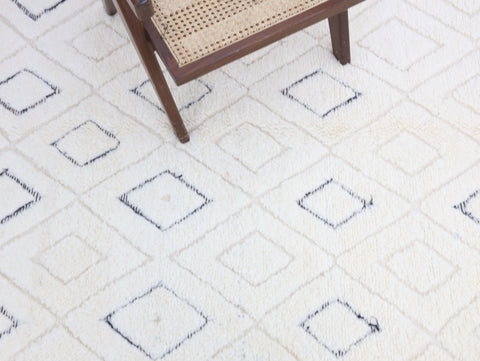 Warmaksan Beni Ourain Rug 4'9" x 7'5"