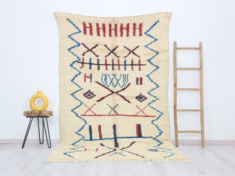 Taslilt  Moroccan Rug 4'9" x 7'9"