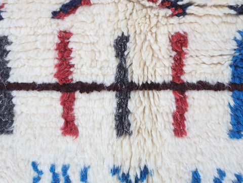 Taslilt  Moroccan Rug 4'9" x 7'9"