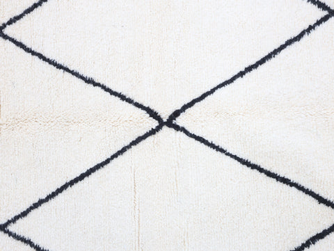 Assilen Beni Ourain Rug 4'9" x 7'4"