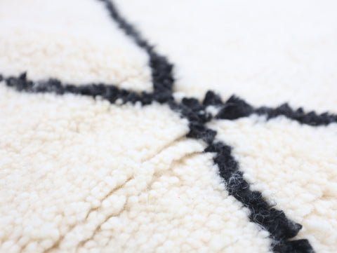 Assilen Beni Ourain Rug 4'9" x 7'4"